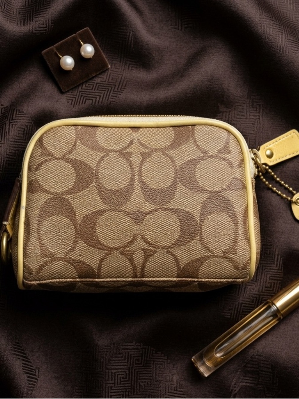 Coach Signature Heritage Stripe Cosmetic Pouch, includes hang tag - Picture 5 of 9